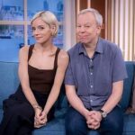 Lily Allen Instagram - PillowPal Steve Pemberton and i went on This Morning this morning. watch our interview about Pillowman now, link in stories.