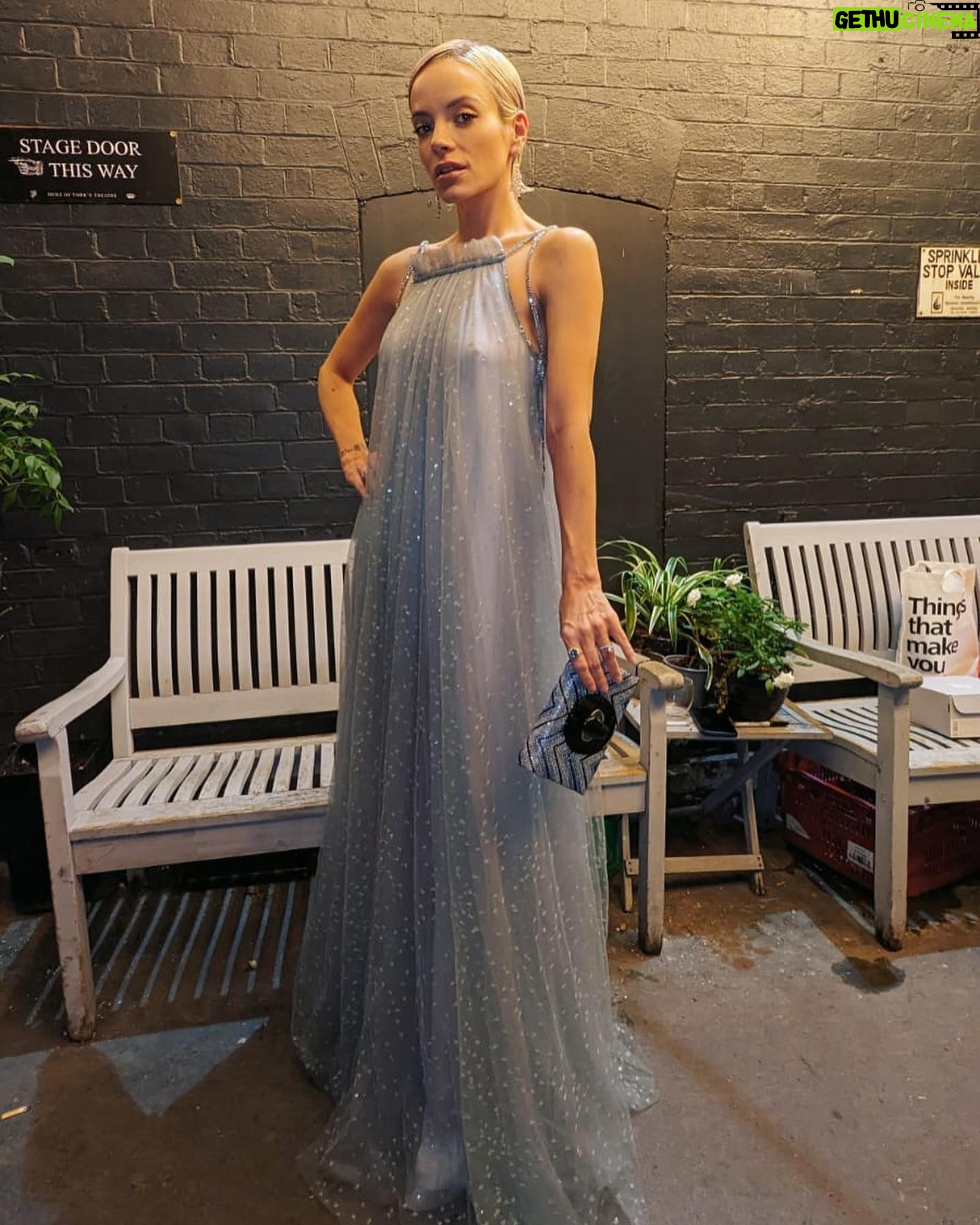 Lily Allen Instagram - Coutureian Coutureian Coutureian. it’s been amazing, thank you to all 60,000 of you who came to see us, and for all your lovely cheers at stage door. thank you to everyone at @dukeofyorksldn , lovely hosts for our little company. see you next time !