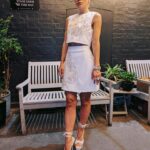 Lily Allen Instagram – To Play or Not coming to play, that is the question ?