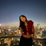 Lily Chee Instagram –