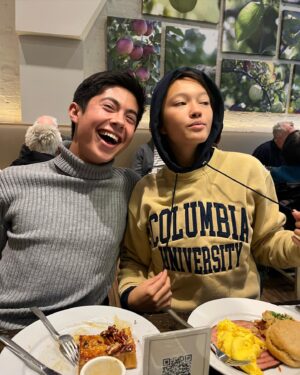 Lily Chee Instagram - year two uni✅😎 #collegelife