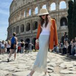 Lily Collins Instagram - Thinking about the Roman Empire…
