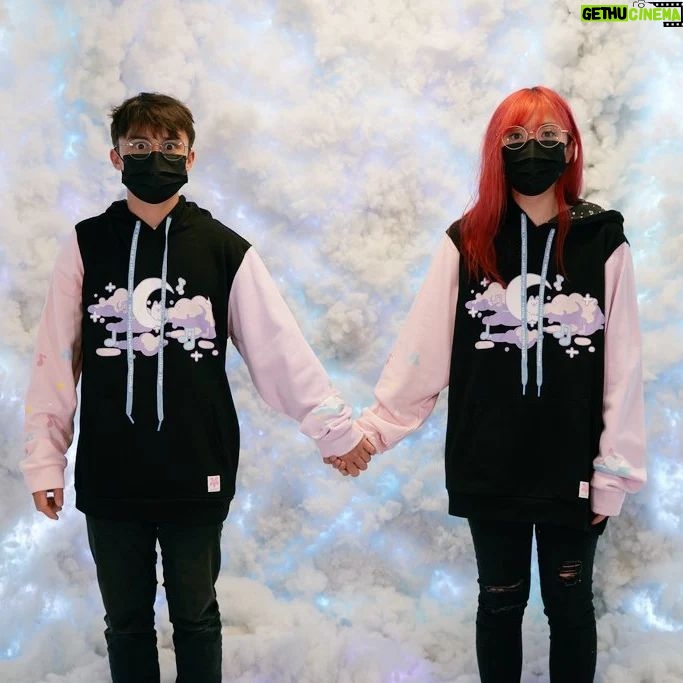 Lily Ki - 137.5K Likes - comfibeats.com my concert merch is available!!!