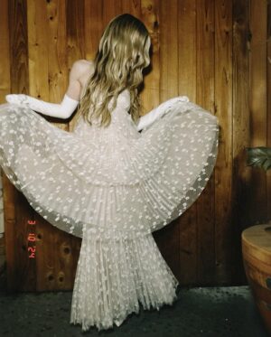 Lily Rabe Instagram - Marc Jacobs Forever. Thank you dreamy @leithclark for this 2006 dream. 🕊️🤍 
(📷 by genius @claytonhawkins)