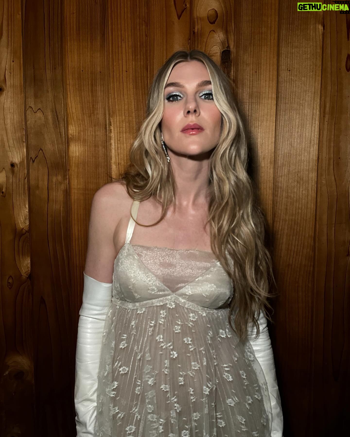 Lily Rabe - 30.6K Likes - Marc Jacobs Forever. Thank you dreamy @leithclark for this 2006 dream. šļøš¤
(š· by genius @claytonhawkins)
