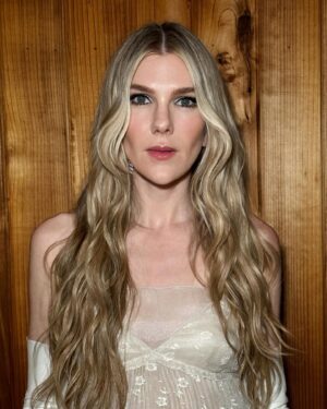 Lily Rabe Instagram - Marc Jacobs Forever. Thank you dreamy @leithclark for this 2006 dream. 🕊️🤍 
(📷 by genius @claytonhawkins)