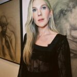 Lily Rabe Instagram - The sparkliest night with @rogervivier celebrating the brilliant @gherardofelloni, hosted by 👑 👑 @laurabrown99 and @kiernanshipka. (And thanks to my gorgeous seatmates @evaquirrenbach, @inesdelafressangeofficial and @bellaheathcote for the effervescent chat and caviar ✨) 👠 👛 @rogervivier 👗 @batshevadress 💎 @anitakojewelry 💄 @sarahuslan 💇‍♀️ @e_mendez