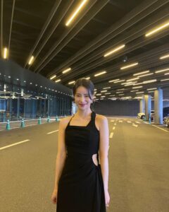 Lim Ji-yeon Instagram - BLACK