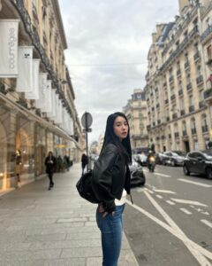 Lim Ji-yeon Instagram - LOEWE x LJY #loewe #로에베 #flamencopurse