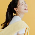 Lim Ji-yeon Instagram - 비타민 B군이 2배* 강화된 NEW 센트룸과 함께 오늘 촬영도 화이팅용❤️ #센트룸 #센트룸우먼더블업 #에너지충전