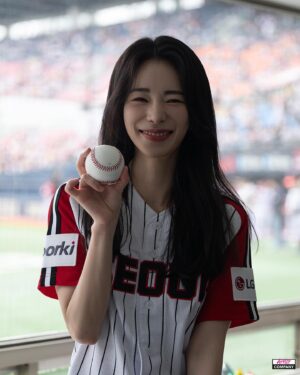 Lim Ji-yeon Instagram - LG TWINS
승리를 축하드립니다✌️❤️