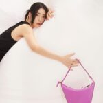 Lim Ji-yeon Instagram - LOEWE VOGUE #LOEWE