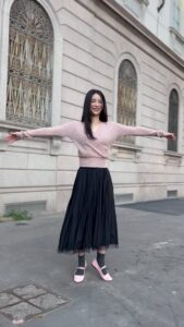 Lim Ji-yeon Instagram - 어디서 본건 많은 turn #sisley
