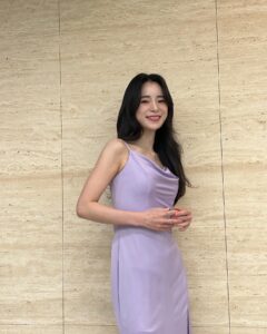 Lim Ji-yeon Instagram - 보라💜