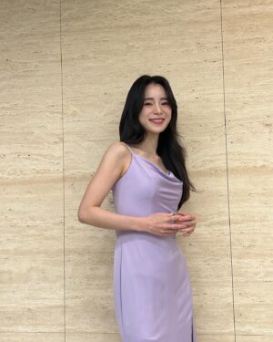 Lim Ji-yeon Instagram - 보라💜