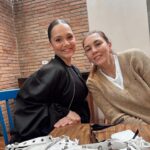 Lina Tejeiro Instagram – Feliz día mami ♥️ @vibianatejeiro 
Gracias por ser la mamá que eres, incondicional, paciente y llena de amor. 
Que afortunada soy por contar contigo en mi vida, por la mujer que criaste, por cada decisión que tomaste. 
GRACIAS MAMI sin tu apoyo, sin tu amor, sin ti nada sería igual. 
Eres la mejor mamá, la mejor perriabuela, la mejor doctora, la mejor de todo en mi mundo. @vibianatejeiro  TE AMO ♥️