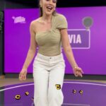 Lina Tejeiro Instagram - ¡Siiiii, confirmado! 🤩, @soywendyguevaraoficial llega a La Previa y al After Show de #ViX para hablar sin censura sobre TODO el contenido de @lacasadelosfamososcolombia1 . 🔥😱 Suscríbete a #ViXPremium para que no te pierdas un solo detalle de la llegada de Wendy Guevara. 🏡🇨🇴