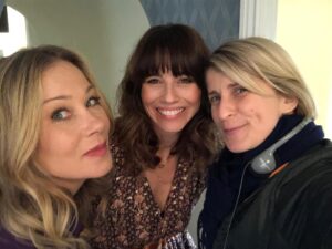 Linda Cardellini Instagram - Last day of shooting @deadtome #season2 today. THANK YOU  to the brilliant and incredible #christinaapplegate & @thelizfeldman for everything every day. 
I love you both. ❤️
PS- We are very excited for everyone to see what we have been doing...😲🤗