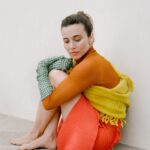 Linda Cardellini Instagram – Thank you to @thecut for having me on the cover of the July issue! Here’s a look at some more photos. There’s a link to the full story in my bio. 💚
Thank you @molly_lambert for writing a beautiful, thoughtful piece and to all of the creative team for making me feel so special. 
Photographs by @jacqharriet
Styled by @rebeccarams
Photography Direction by @lradel
Hair by @nikkiprovidence
Makeup by @rachelgoodwinmakeup
Nails by @painted_lolly