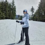 Linda Chung Instagram – I want to thank my husband for teaching me how to ski.  Despite my MANY falls, you were always patient and supportive.  I couldn’t have done it without you. 🤍

Fall down. Get back up. Repeat. 🎿⛷️🚡
