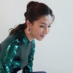 Linda Chung Instagram – Feeling Festive. 💜💚💜

Outfit: @sandroparis #sandrofw23
Jewelry: @Messika #Messika #DistruptingDiamonds
Shoes: @charleskeith_hk