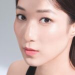 Linda Chung Instagram – Have a lovely and RESTFUL weekend! 
🦋🌟🦋

@btlmedicalhk 
#emface

Makeup @littlewhite_makeup 
Hair @jameslee_hair
📸 @rworkshop