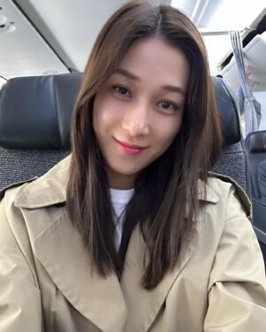 Linda Chung Instagram - Working again. 🎤🎶🥰
See you soon LA!