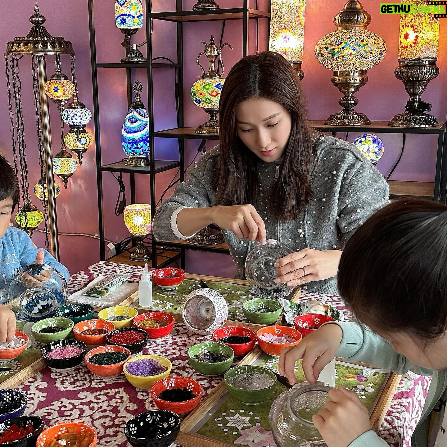 Linda Chung Instagram - First time making Turkish Mosaic Lamps. 💡🩵🌈⭐️ What a wonderful workshop in Vancouver! @easyfundiy.ca
