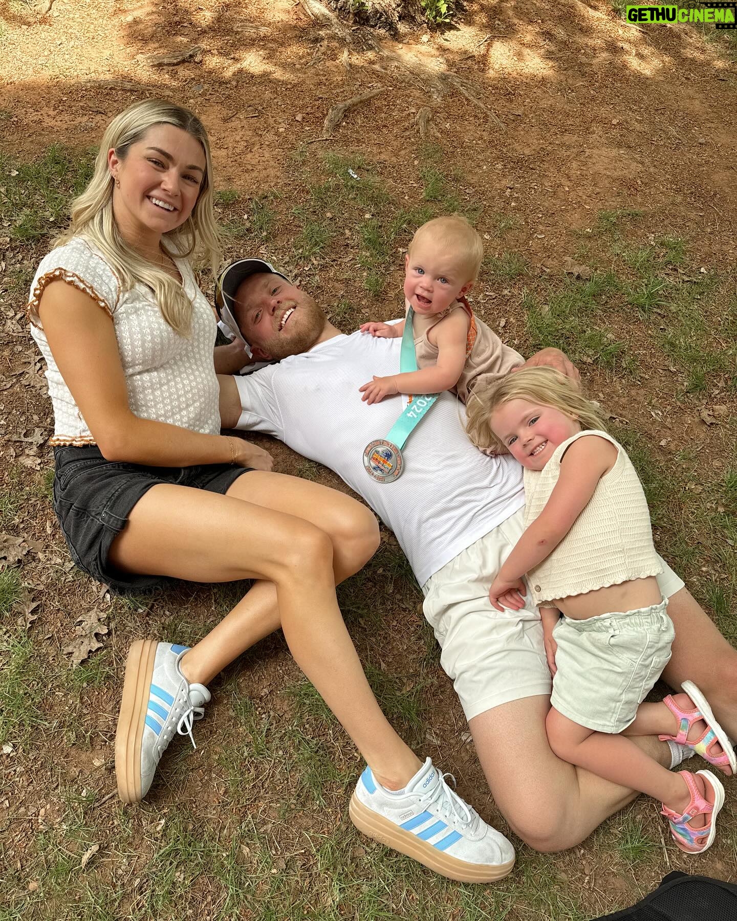 Lindsay Arnold Instagram - IRONMAN 70.3 👏🏼 Sam has trained so hard the past 6 months to prepare for his very first Ironman race and I can't even express how proud I was watching him cross that finish line 🏁 Sage and June were so excited about it too and both wanted to snuggle him immediately after! We love our guy and wow I am just so impressed with everyone who did this race it is no joke! #ironmantraining #ironman #stgeorgeironman
