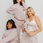 Lindsay Arnold Instagram - NEW✨✨ it's here!! Our @themovementclub Blush Sweat Set is officially live and I could not be more in love with this color 💕 same fit and design as our last sweat set drop that you all loved so much but in this fun and neutral pink/purple blush that is perfect for spring/summer! Cozy lightweight hoodie and sweatpants with sizes ranging from Small to 3XL 🫶 I cannot wait to see you all in this set! Shop now at movementclubshop.com 🫶 linked in my stories as well with a special bundle discount! #sweatsets #springsweats #cozyfashion #hoodie #sweatpants