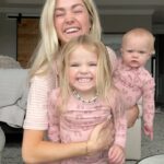 Lindsay Arnold Instagram - Love getting cozy for bedtime with my girls in our favorite new @hannaandersson HannaSoft pajamas #hannapartner #lifeinhanna