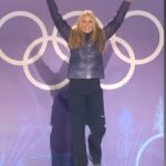 Lindsey Vonn Instagram - On this day… many many years ago now👵🏻🤦🏼‍♀️… I won the Olympics and it changed my life forever. I’ve shared this day with you all many times before, but this is the first time since my Mom passed away that I can watch it without having a complete meltdown. Seeing her face in this video makes me cry instantly… it’s the face of pure joy. Just writing this caption has taken time because I keep crying (I think the person sitting next to me on the plane is concerned for my wellbeing 😬) This song is meaningful to me because it’s one of my Mom’s favorites. We used to sing the whole Enja album together on our 18 hour road trips from Minnesota to Colorado, and man did we do that a lot! All of those hours driving me to races, moving our whole family across the country, my siblings uprooting their lives and my father commuting back and forth from Minnesota to Colorado just so that I could ski race…My whole family sacrificed so much, but seeing my Mom’s face, I know it was all worth it. As the song says, only time will tell where life will take you… while I don’t know where life will take me, I do know that time has made me appreciate life so much more. I have a much different perspective now than when I won the Olympics and I’d trade it all for one more day with my Mom. So please, don’t let a moment go to waste. I miss you Mom 🙏🏻❤️