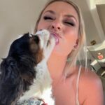 Lindsey Vonn Instagram – Thankful for unconditional love 🐕 🐶 🐾 Because no matter how high or how low life gets, I will always have their love ❤️ Happy Valentine’s Day! Sending ❤️ to everyone from me and my furry valentines 💌 @vonndogs
We miss you Bear ❤️🕊️🙏🏻