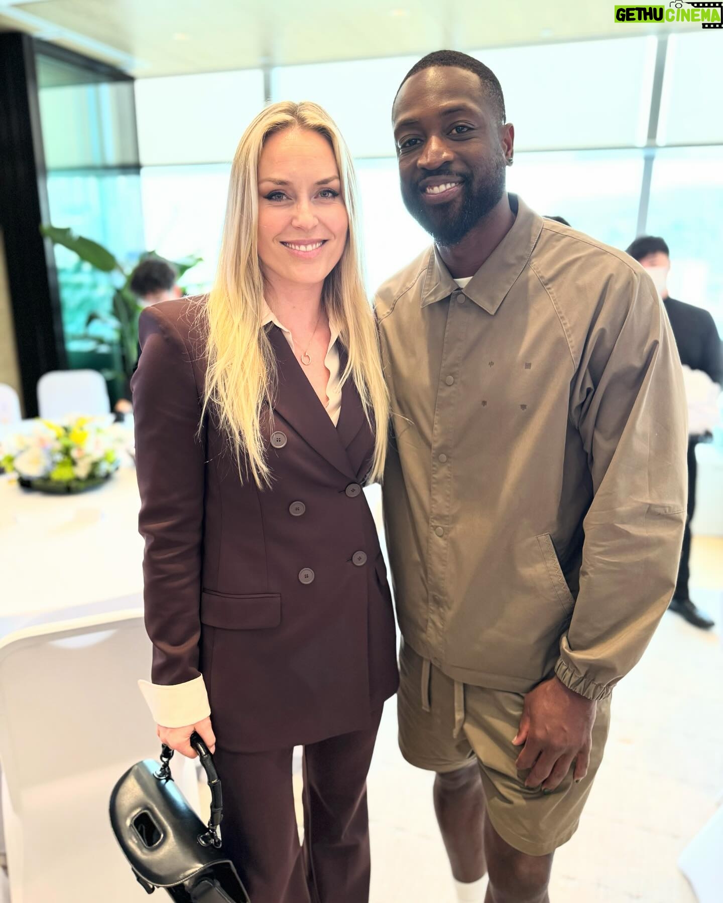 Lindsey Vonn Instagram - Thank you Hong Kong! What a city! Wish I had more time to explore but thankful to be surrounded by incredibly smart people who I learned a lot from this week. While some of the things I do you see on social, a lot of what I do you don’t see… it has taken years of work and relationship building for me to be in a position to do what I’m doing now…. never stop working hard, learning, and dreaming, you never know where it will take you!