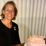 Lindsey Vonn Instagram - Happy birthday Mom 🤍 I honestly can’t put the words together to express how I feel right now… already crying on an airplane, again! Sorry to my seat-mate… but I do know she’d be happy I was traveling on her bday. She always loved going to new places. Hope you’re having the best day up there Mom🙏🏻❤️ We really miss you down here…
