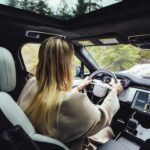 Lindsey Vonn Instagram - LOVED being back in Whistler 🇨🇦!Made extra special by attending Range Rover House to see the new Range Rover SV Arete Edition inspired by the Canadian Rockies 👏🏻. Also got to go off roading in the mud with a new Range Rover Sport 🙌🏻 Driving in the mud in high heels really sums up why I love these cars… elegance and durability, the perfect combo! Thank you @landrover for having me! 🙏🏻 #RangeRover