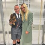 Lindsey Vonn Instagram - What a year… from skiing Kitzbühel at night to traveling the world and back to laying on the couch after another surgery… meeting new friends and spending time with the ones I love…and maybe over working myself (just maybe 😜)… it’s been real 2023… but let’s kick some ass 2024!!!! 💪🏻💪🏻💪🏻 #2024 #LFG