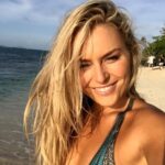 Lindsey Vonn Instagram - Sports Illustrated gave me a voice both on and off the slopes. Whether it was @bytimlayden ‘s thoughtful insights or @mj_day and her incredible visions. They gave me a voice and let me show who I am outside of my race gear. It’s been a long time since I first set my skis on the snow and the world has changed a lot since then but SI has always been there to tell stories of sport that inspired me as a kid, and thankfully will continue to inspire others. Thank you to @minute_media and @weareauthentic for giving these publications new life. Cheers to the future!