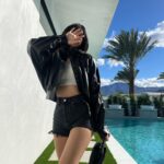 Lisa Instagram – Good to be back in Coachella ☀️