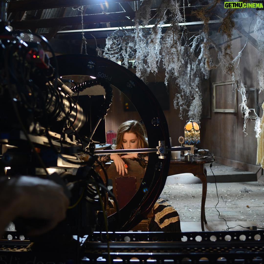 Lisa Marie Presley Instagram - Flashback!!! BTS of my music video ”You Ain’t Seen Nothin’ Yet” with the amazing director @deankarrphotography on 4/20/12