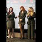 Lisa Marie Presley Instagram - I had such an emotional and incredible trip to Memphis, meeting, and spending time with all of the cast of Elvis. I have so much love and admiration for all of them💙 💙💙💙 Thank You to @austinbutler @bazluhrmann Tom Hanks, @elvismovie @visitgraceland @wbpictures