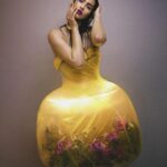 Lisa Rinna Instagram – GO AMELIA GRAY! 🌸🌼💛💐 @ameliagray attends the 2024 #MetGala ‘Sleeping Beauties: Re-Awakening Fashion – Garden Of Time’ wearing @undercover_lab @messika @alexandrebirman. Photographed @gregswalesart. Hair @jakegallagherhair. Makeup @ttmakarova. Nails @nailsbymei. #AmeliaGray #Undercover