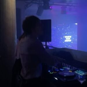 Lisa Vicari Instagram - GQ Actor of the Year became DJ for the Night @louishofmann