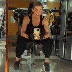 Lisset Instagram – YO ENTRENO EN @sportiumclub UN ARTISTA SIEMPRE DEBE ESTAR LISTO PARA SALTAR!! GRACIAS Y A DARLE 👊🏻💪🏻
