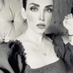 Lisset Instagram – 😈🖤🤍🖤😈🖤🤍🖤😈
