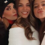 Lisset Instagram – AMORES DE MI VIDA @denysse_gutsal @maria_.ggz Les deseamos la más FELIZ DE LAS NAVIDADES!! 🎄