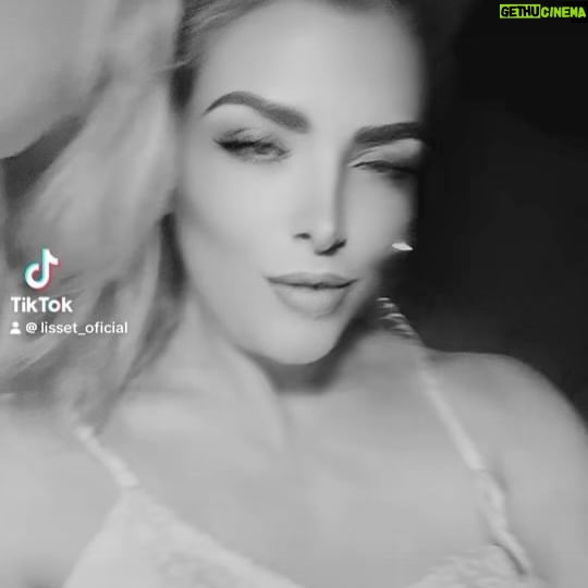 Lisset - 2.3K Likes - QUE SE QUEDE SIN CENAR… 🤣🤣🤣🤣🤣🤣🤣
