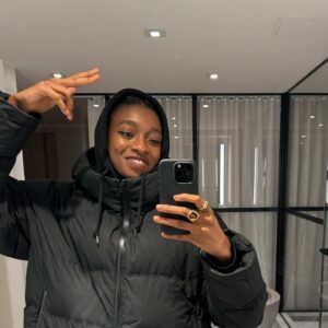 Little Simz Instagram - Tour at 100% 

Words won’t do enough, but thank you so much. Everyone that bought a ticket to come see me. Made an effort to put on a shirt and tie, My real life army of agents 😎. Wrote me beautiful letters and gave me gifts. Sang every word back to me. Smiled for my Polaroid photos and made me feel so at home. Love you. Until next time 💛🫂

And to my incredible team, not possible without you. Thank you for showing up everyday with love and enthusiasm for what you do to help put on the best live show. You’re truly valued and appreciated 💛🫶🏿

📸 @karolina.wielocha   @gregnoire