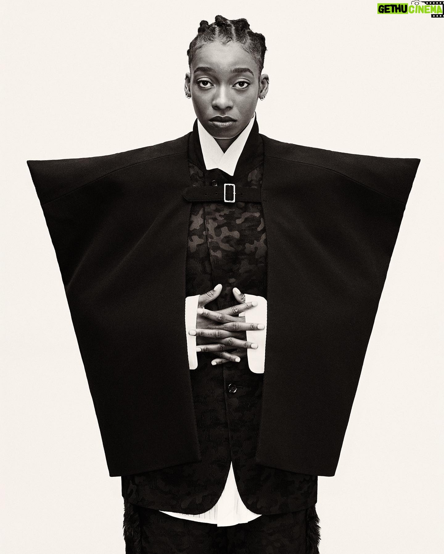 Little Simz - 109.2K Likes - Autumn 2023 Beyond Borders issue for @dazed
Love to everyone involved 💗