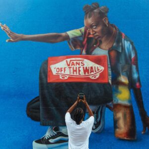 Little Simz Instagram - This is so mad to me. Rarely have pat on the back moments but yo , really proud of younger simbi for sticking at it. Thank you @vans for having me be a part of The Knu Stack global campaign. Grateful beyond measure💗

New York , you showed up for me last night 🥹 can’t wait to do it again for tour. Love love love 

📸 @thomasfalcone